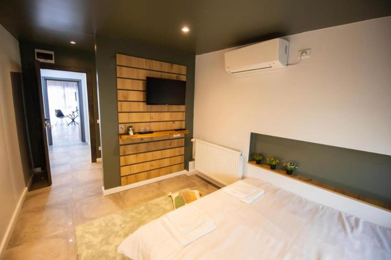 Casa Doner Rooms 克拉奥华 外观 照片